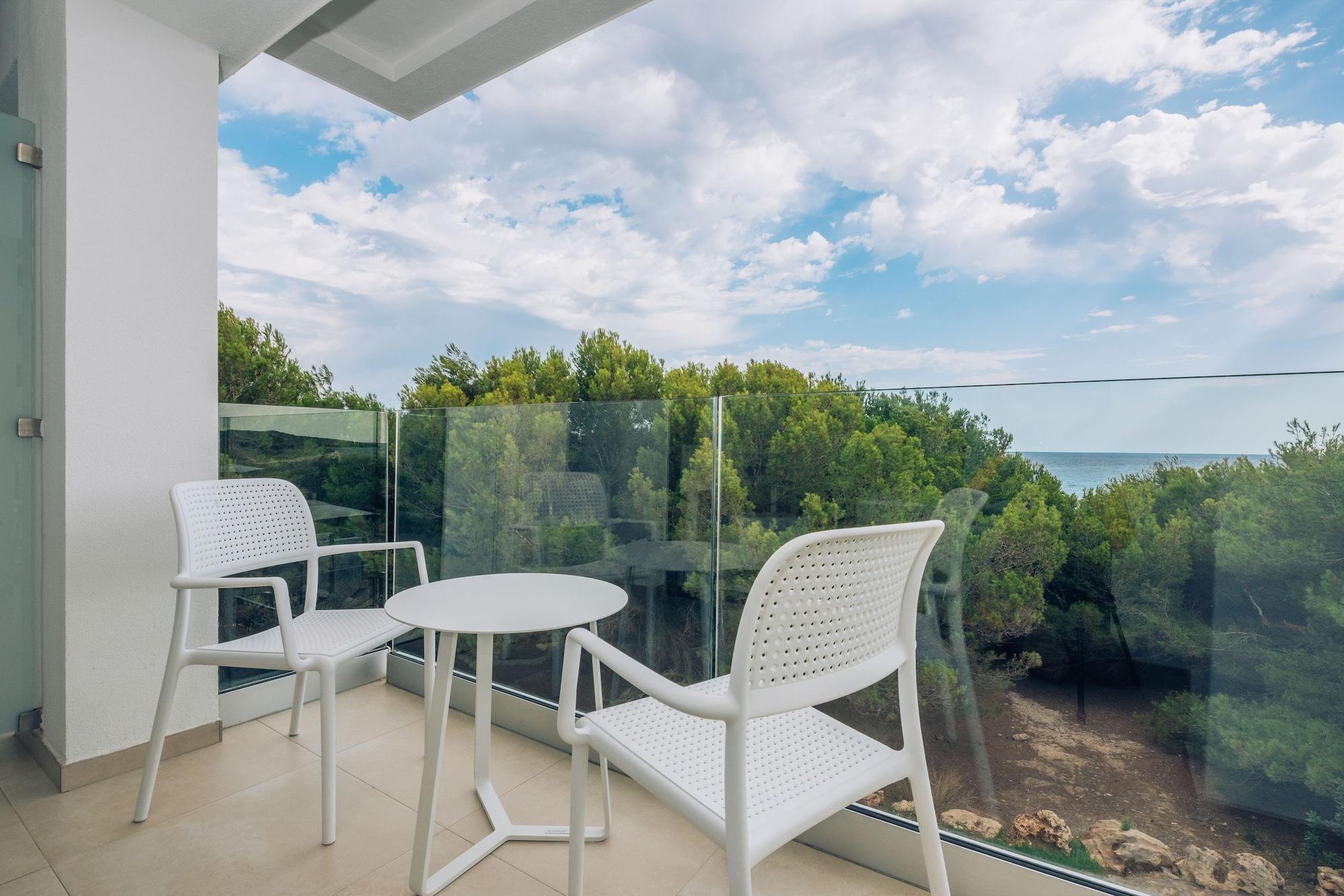 Hotel Iberostar Waves Cala Millor - Adults Only Exterior foto