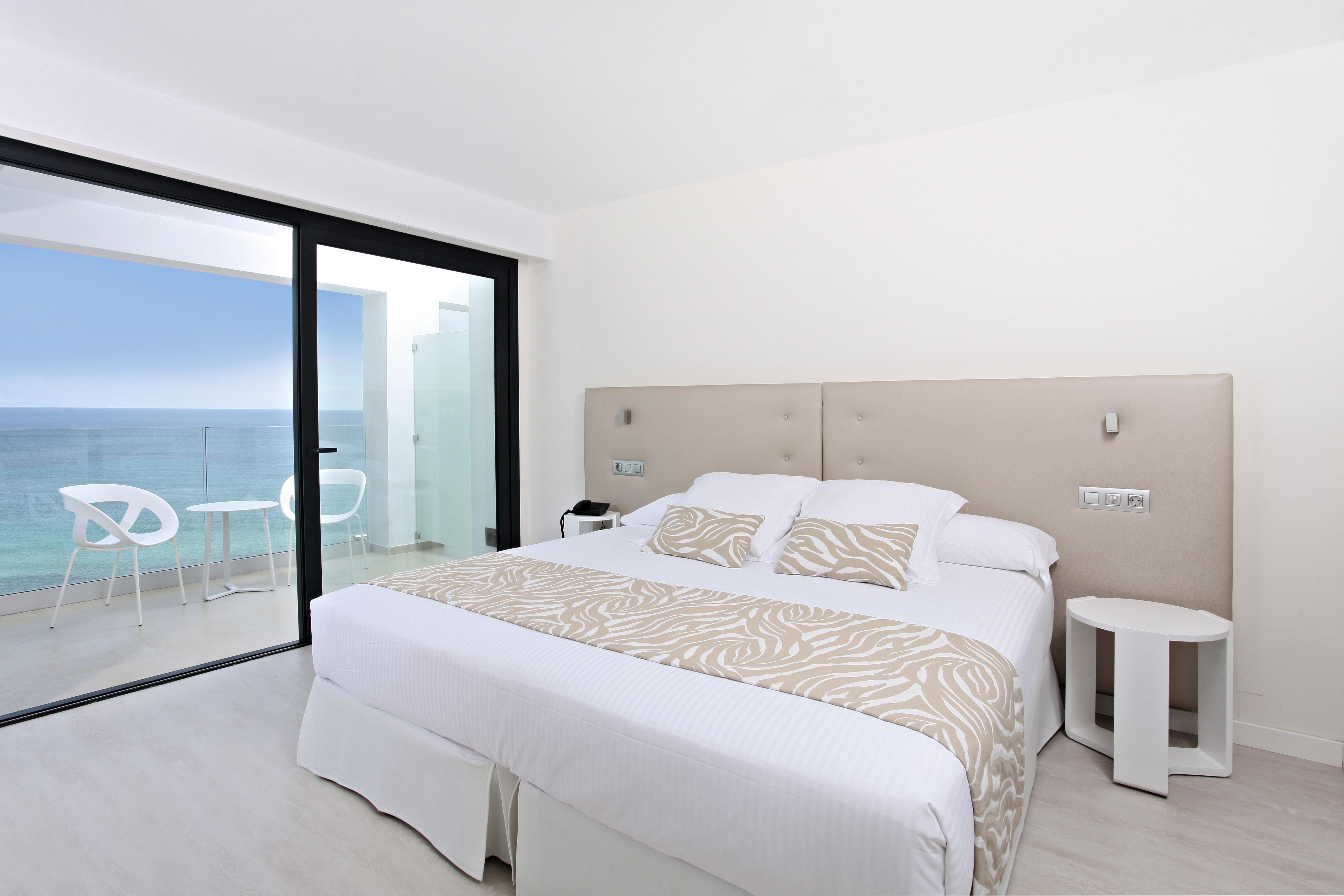 Hotel Iberostar Waves Cala Millor - Adults Only Exterior foto
