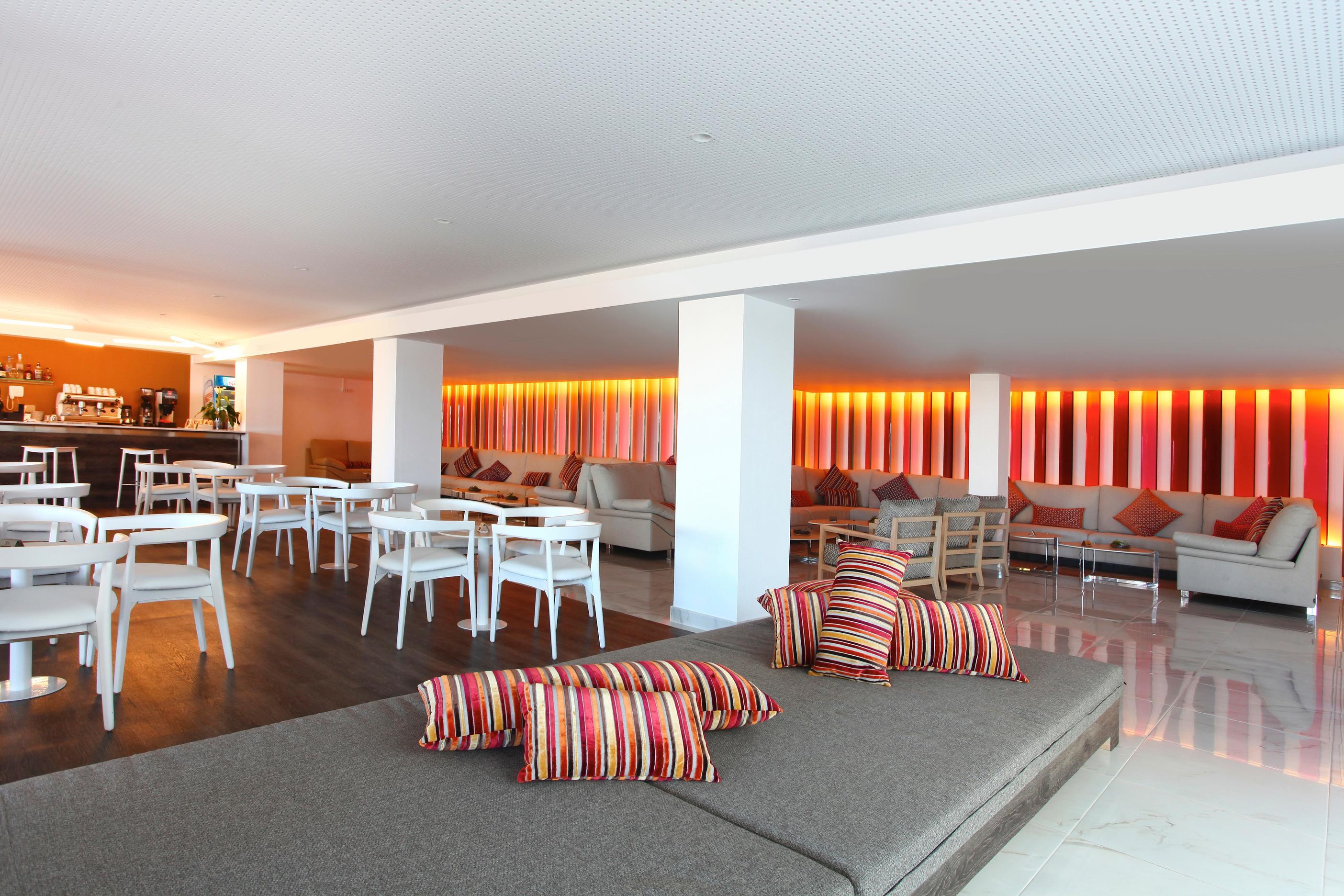 Hotel Iberostar Waves Cala Millor - Adults Only Exterior foto